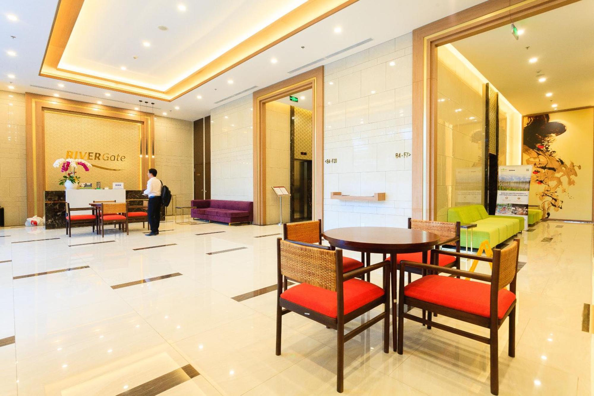 Double E Saigon Apartment In Rivergate Building Thành Pho Ho Chí Minh Esterno foto