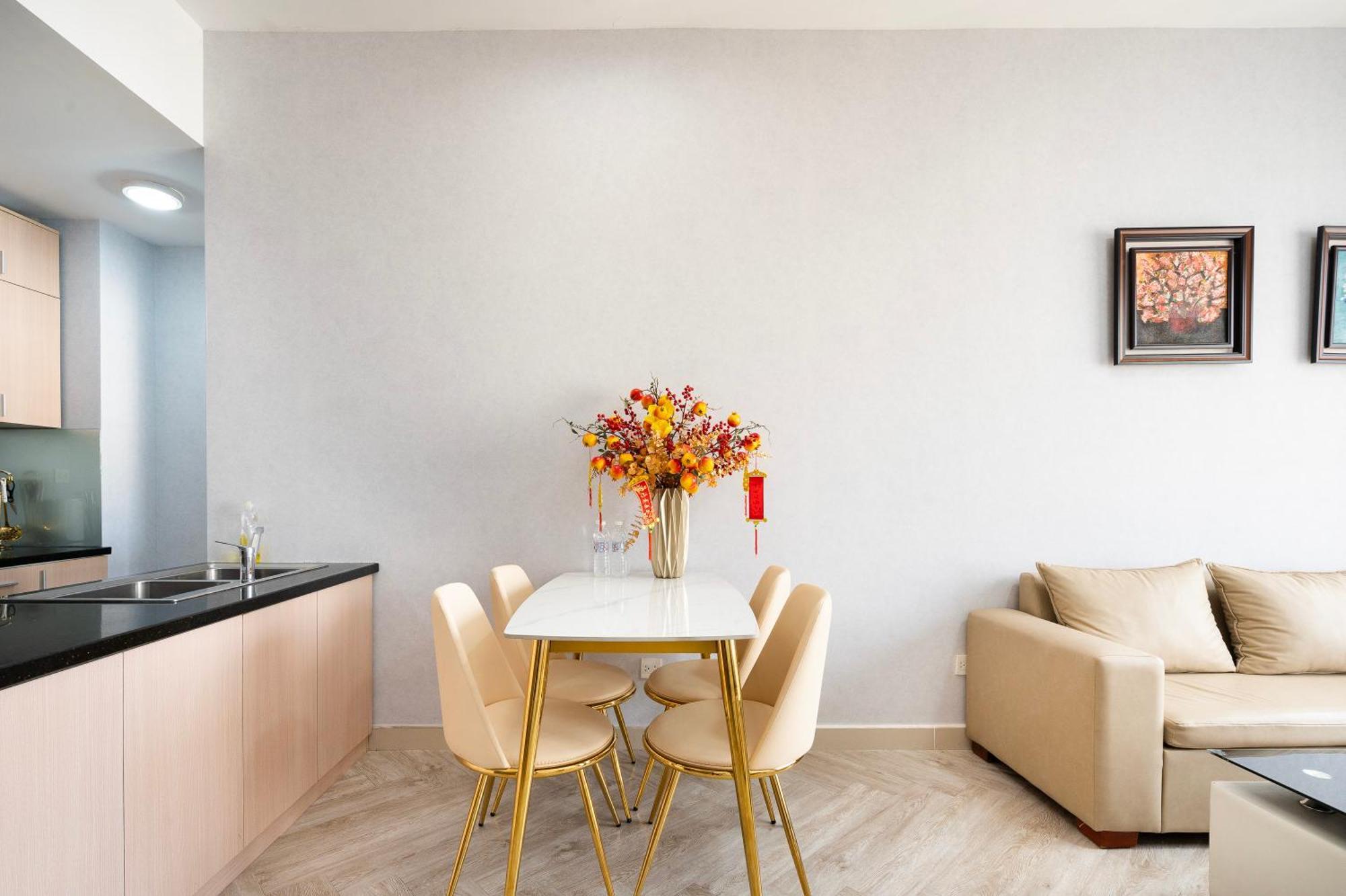 Double E Saigon Apartment In Rivergate Building Thành Pho Ho Chí Minh Esterno foto