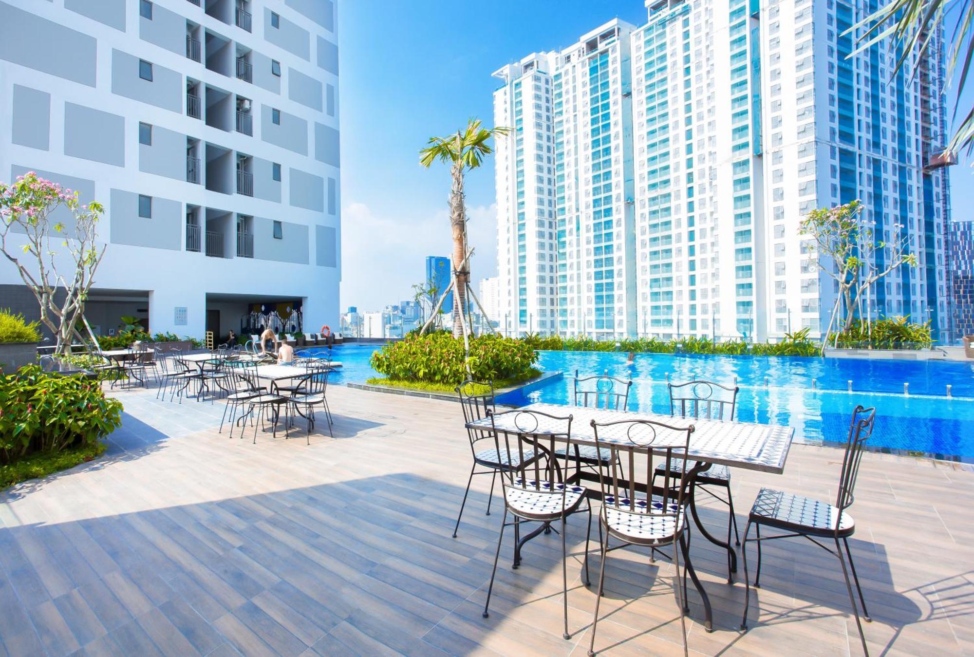 Double E Saigon Apartment In Rivergate Building Thành Pho Ho Chí Minh Esterno foto