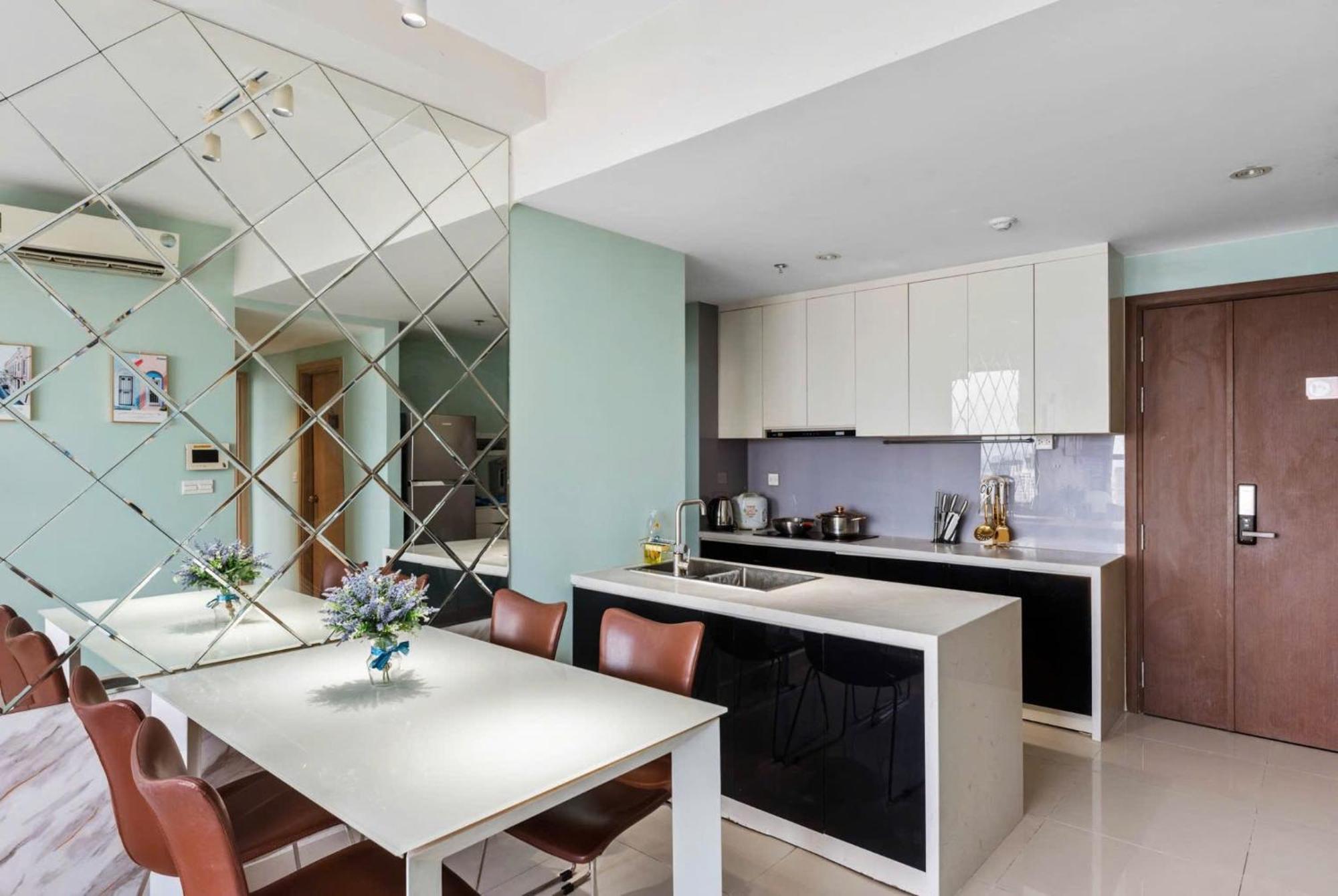 Double E Saigon Apartment In Rivergate Building Thành Pho Ho Chí Minh Esterno foto