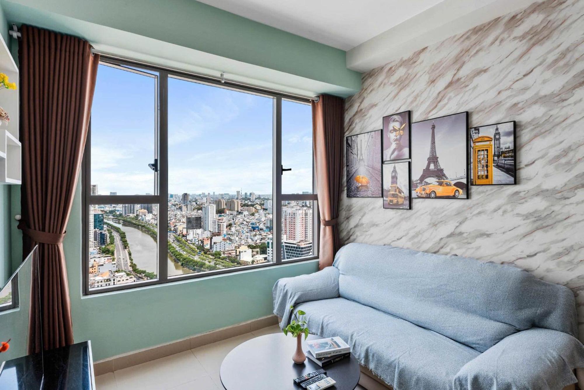 Double E Saigon Apartment In Rivergate Building Thành Pho Ho Chí Minh Esterno foto