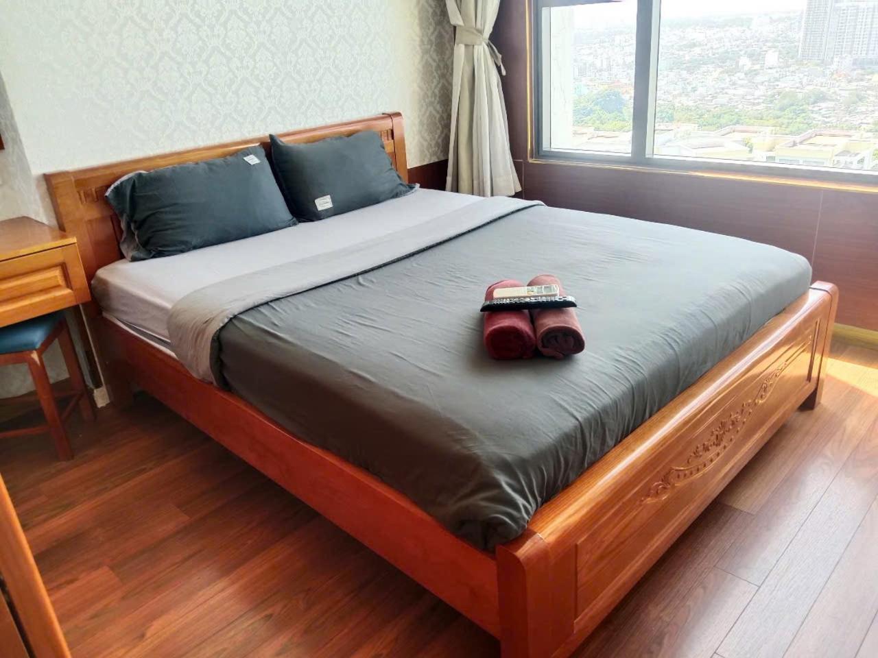 Double E Saigon Apartment In Rivergate Building Thành Pho Ho Chí Minh Esterno foto